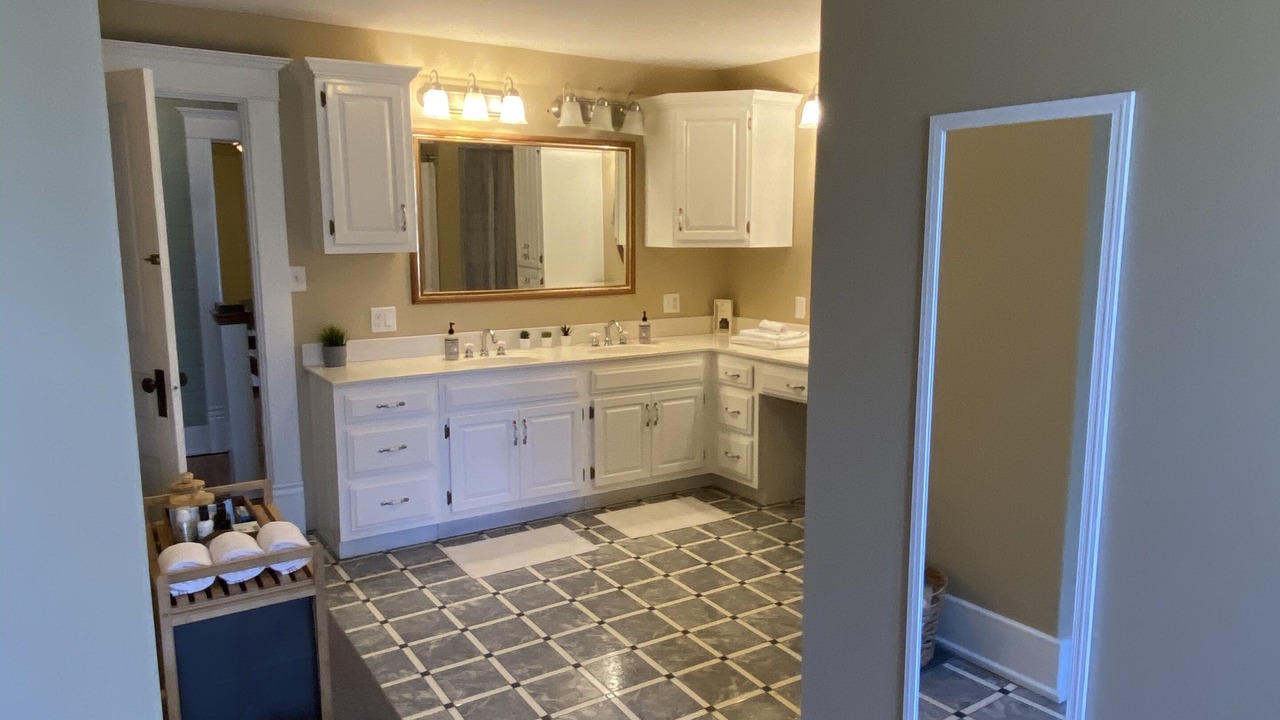 Photo of Bathroom in Soddy-Daisy