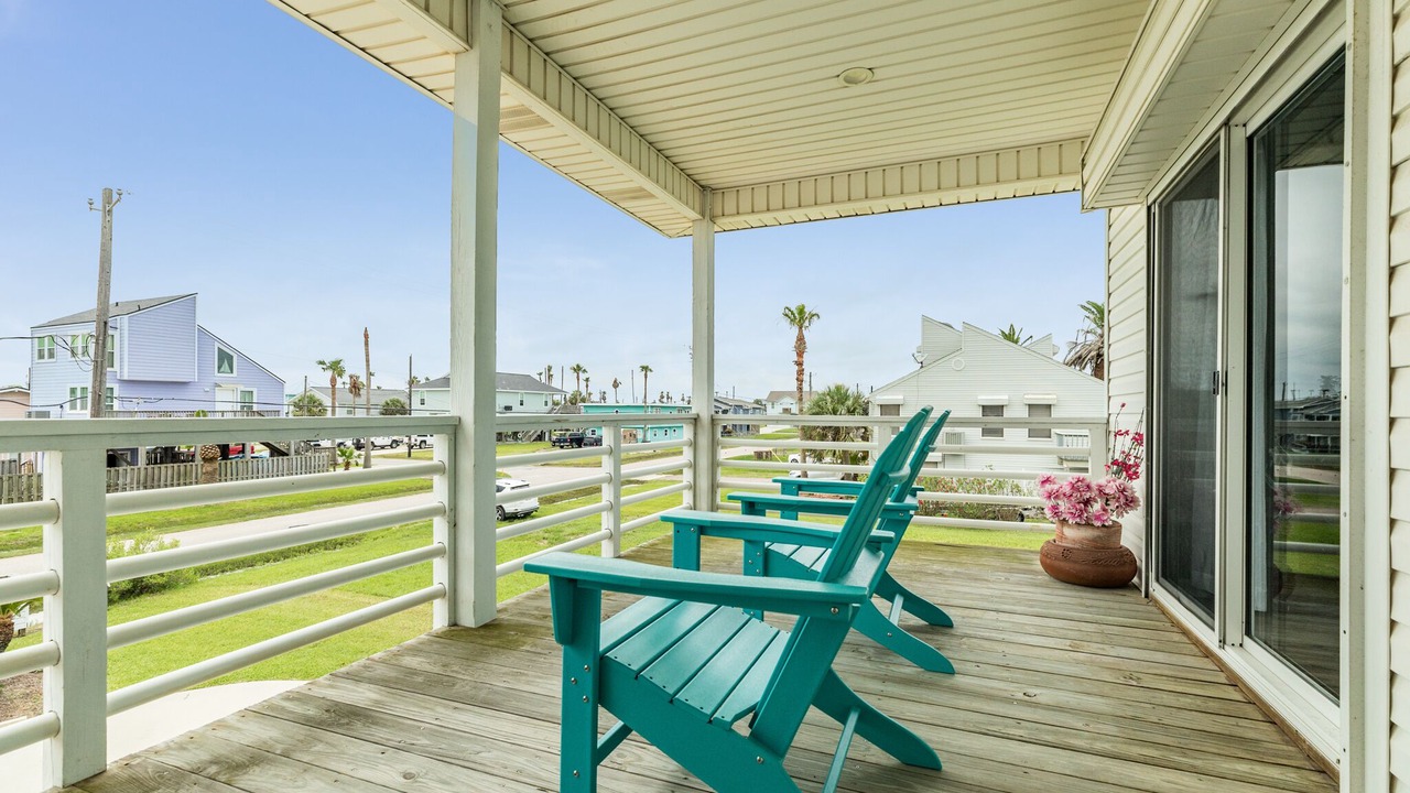 Photo of Patio Balcony in Jamaica Beach