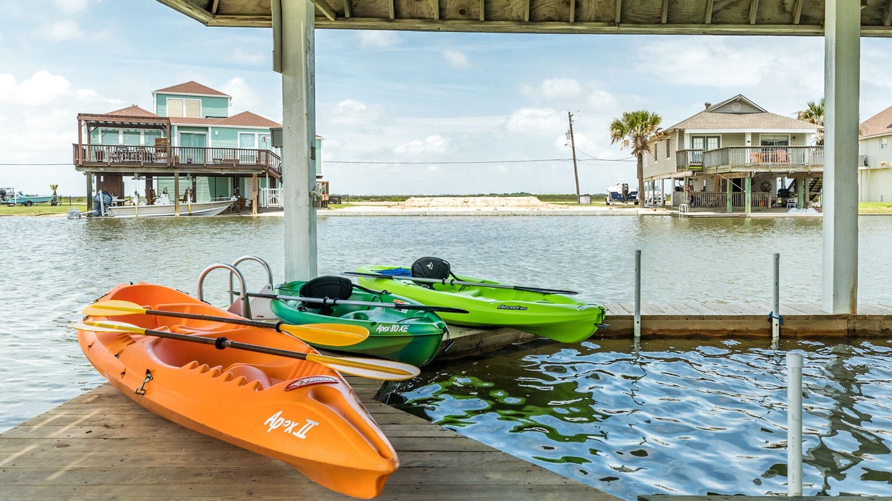 Photo of Others in Jamaica Beach