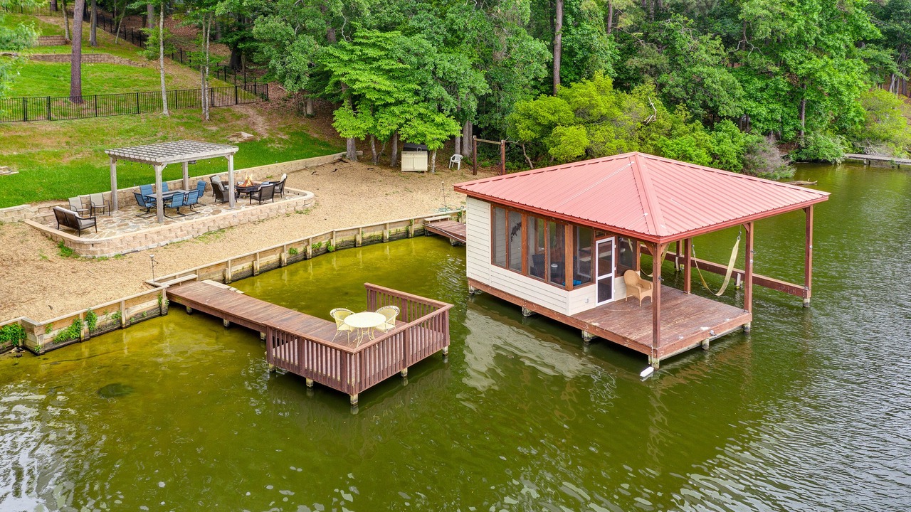 Photo of Others in Holly Lake Ranch