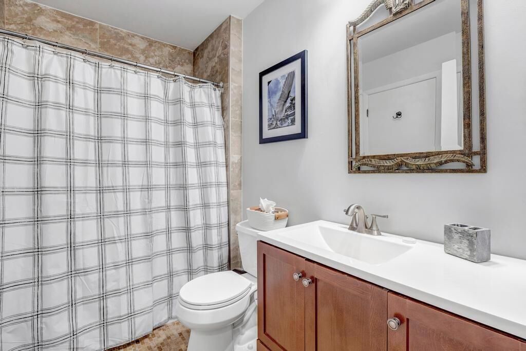 Photo of Bathroom in Sawgrass