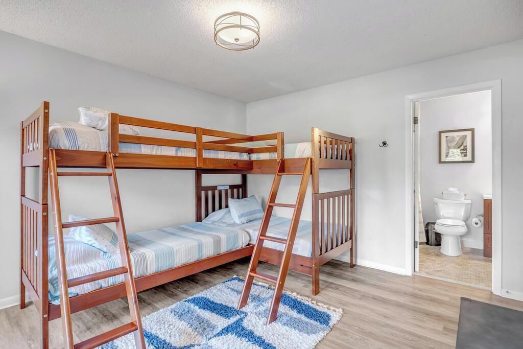 Photo of Bedroom in Sawgrass