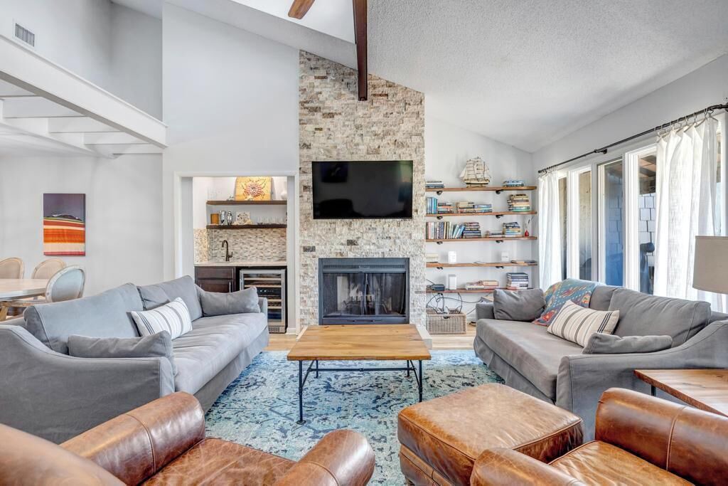 Photo of Livingroom in Sawgrass