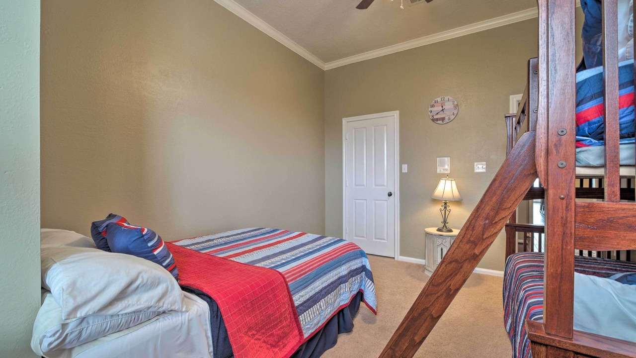 Photo of Bedroom in April Sound
