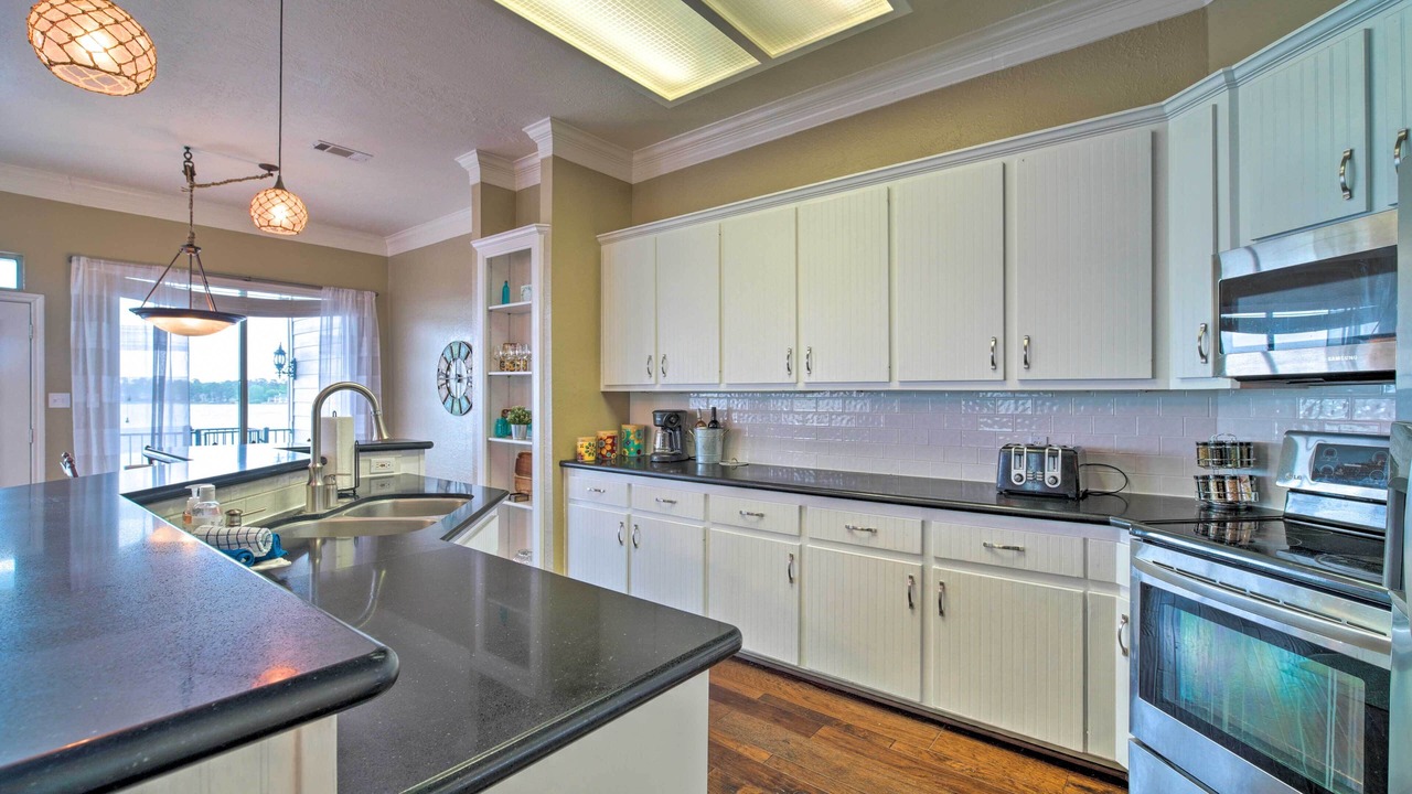 Photo of Kitchen in April Sound