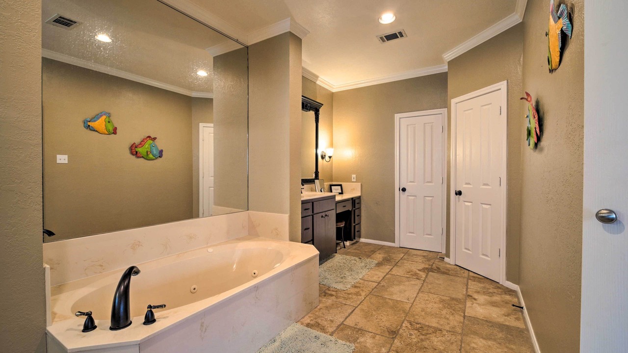 Photo of Bathroom in April Sound