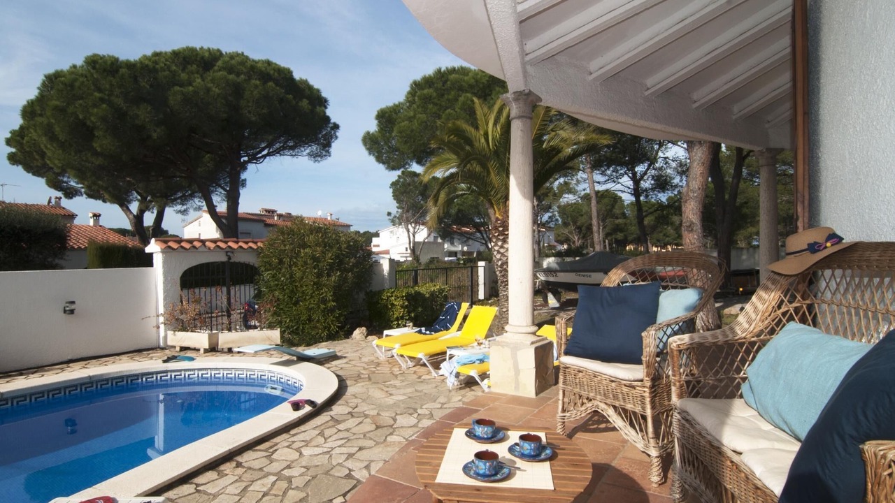 Photo of Patio Balcony in L'Escala