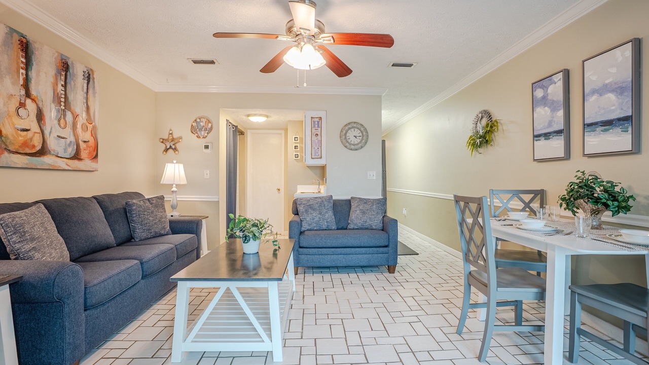 Photo of Livingroom in El Centro Beach