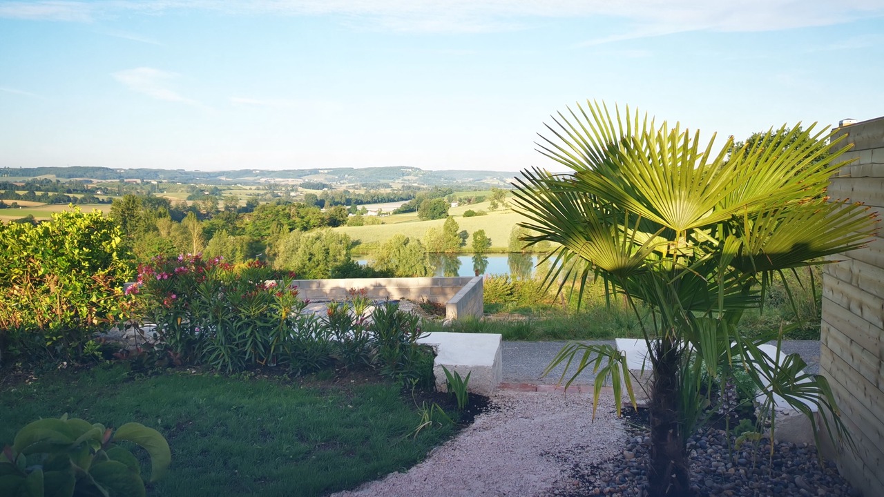 Photo of Outdoor in Cazideroque
