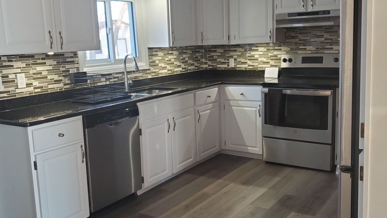 Photo of Kitchen in Amherstburg