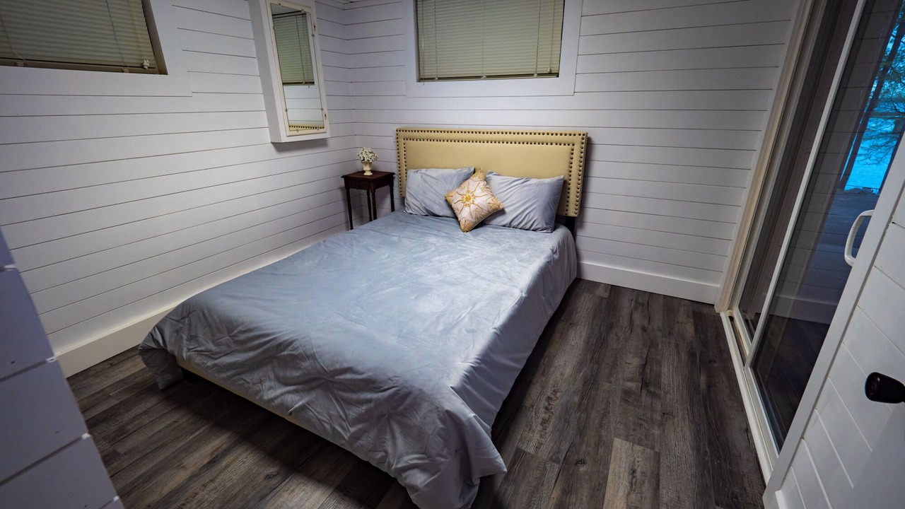 Photo of Bedroom in Eddyville