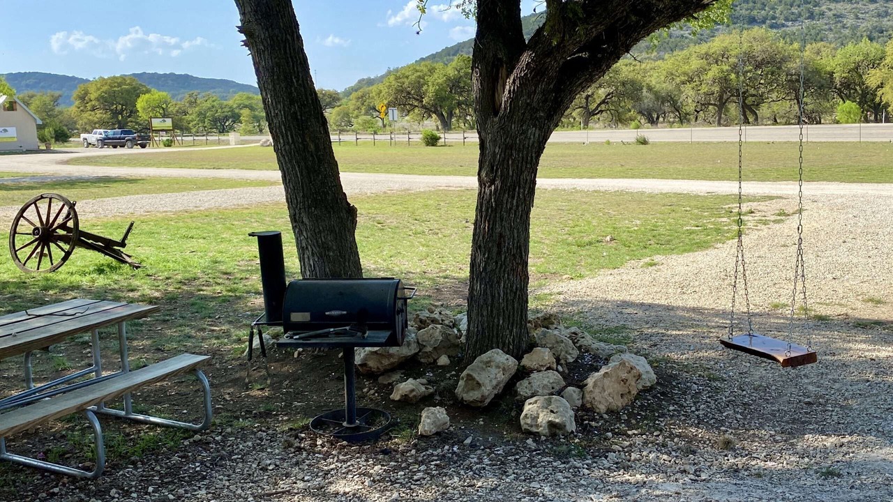 Photo of Outdoor in Concan