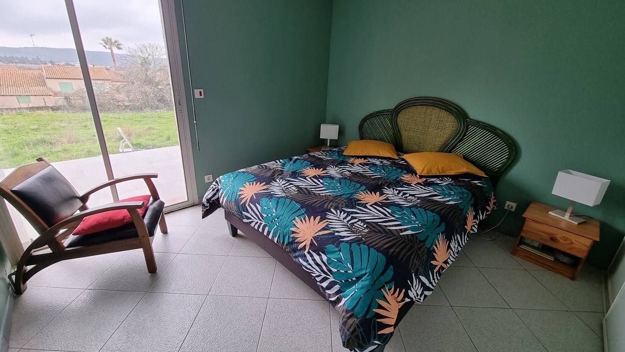 Photo of Bedroom in Montbazin
