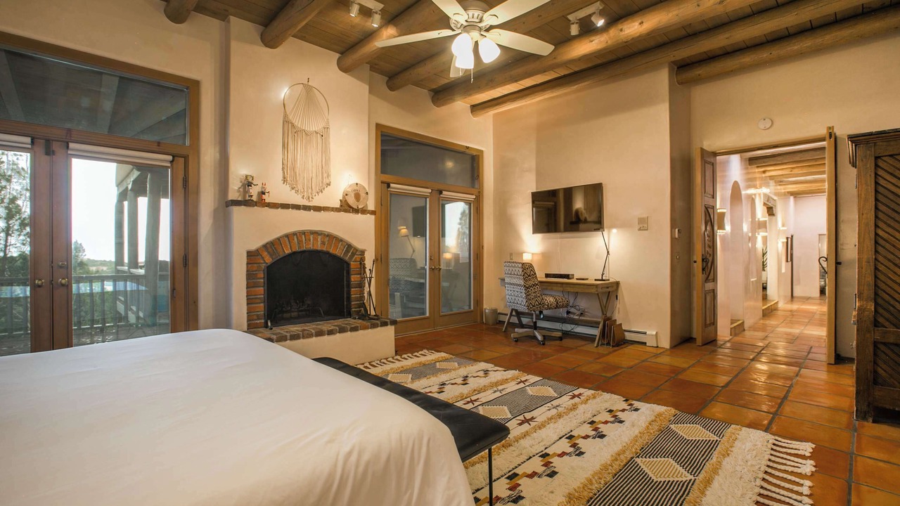 Photo of Bedroom in North Hills