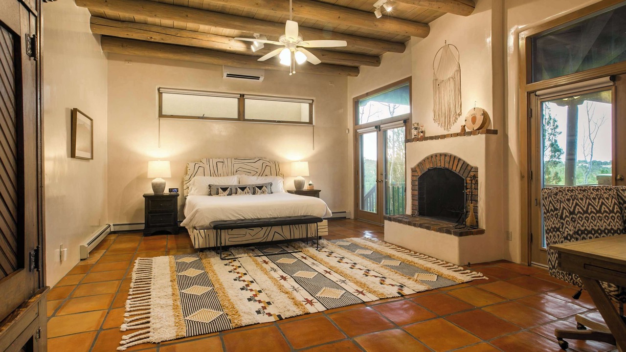 Photo of Bedroom in North Hills