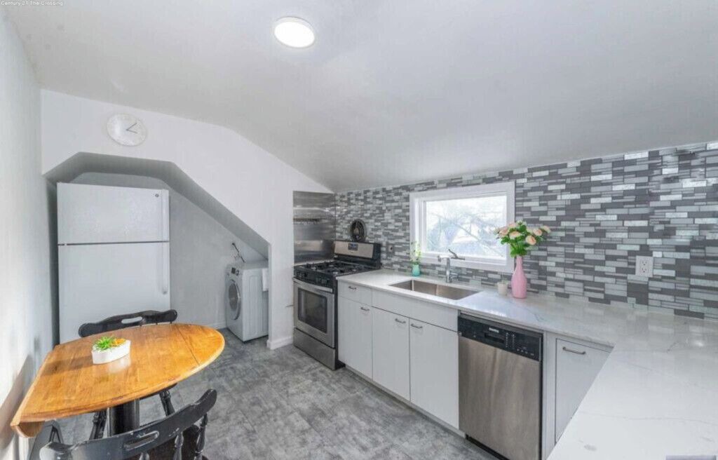 Photo of Kitchen in Fort Lee