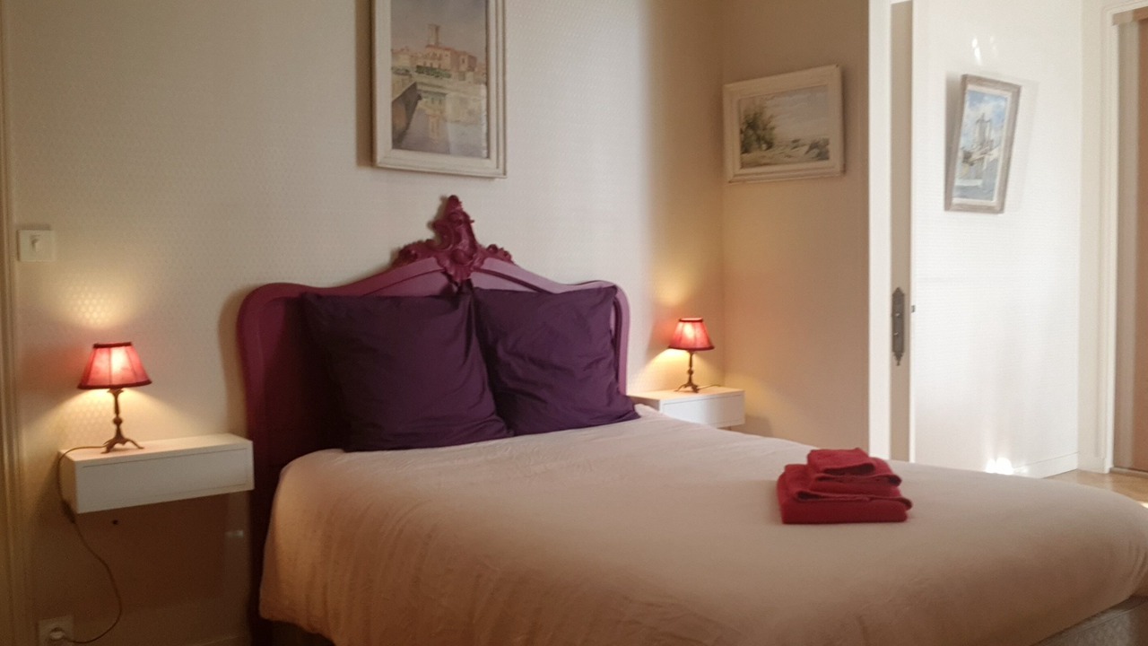 Photo of Bedroom in Fontenay-le-Comte