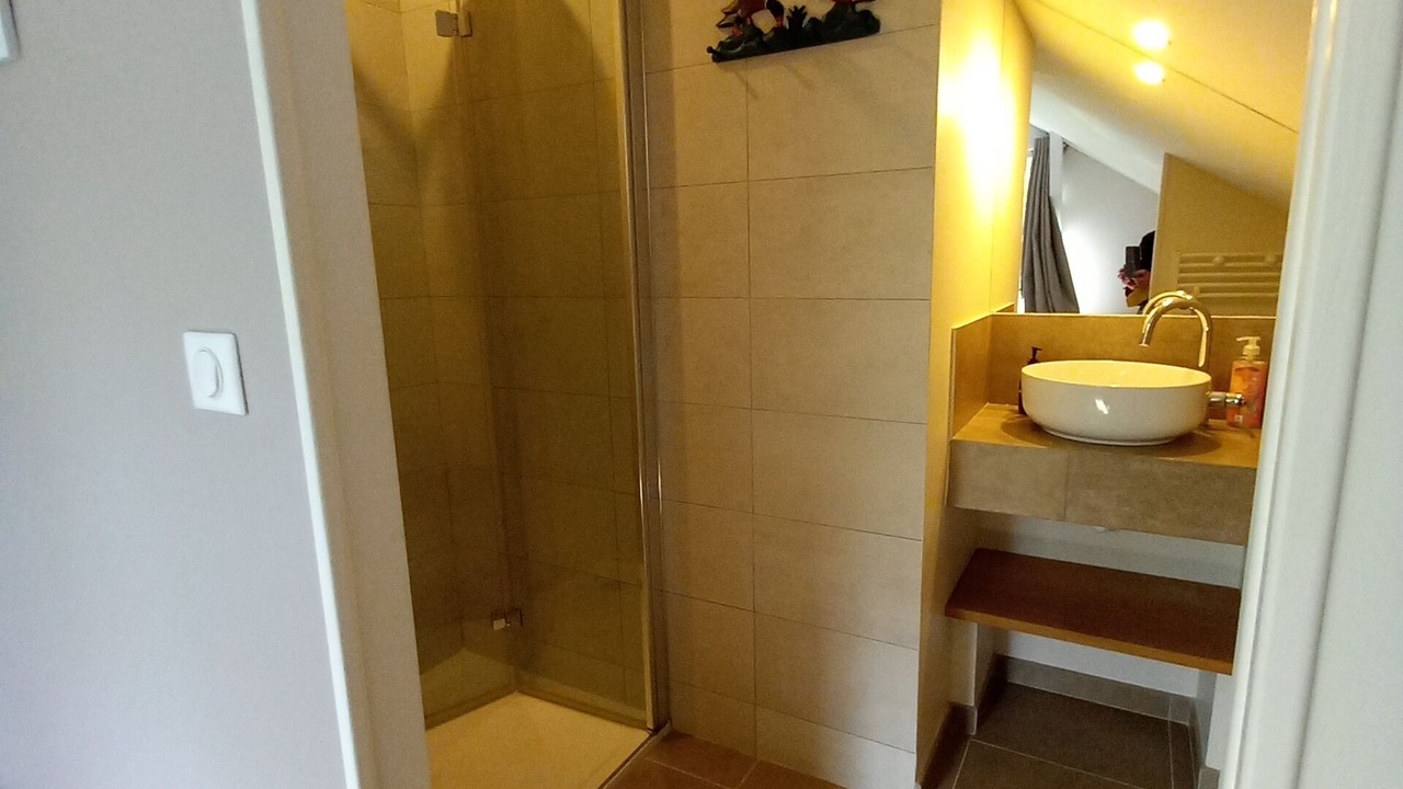Photo of Bathroom in Betz