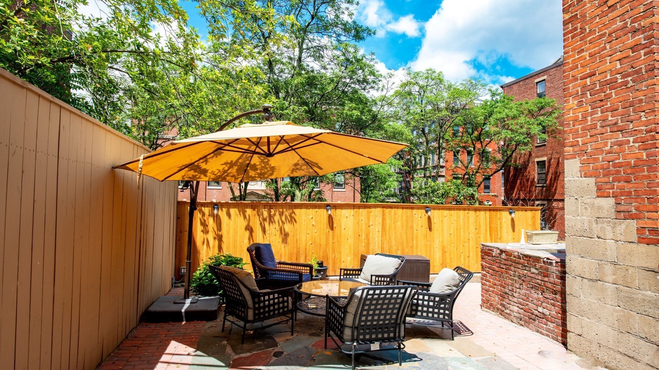 Photo of Patio Balcony in Boston