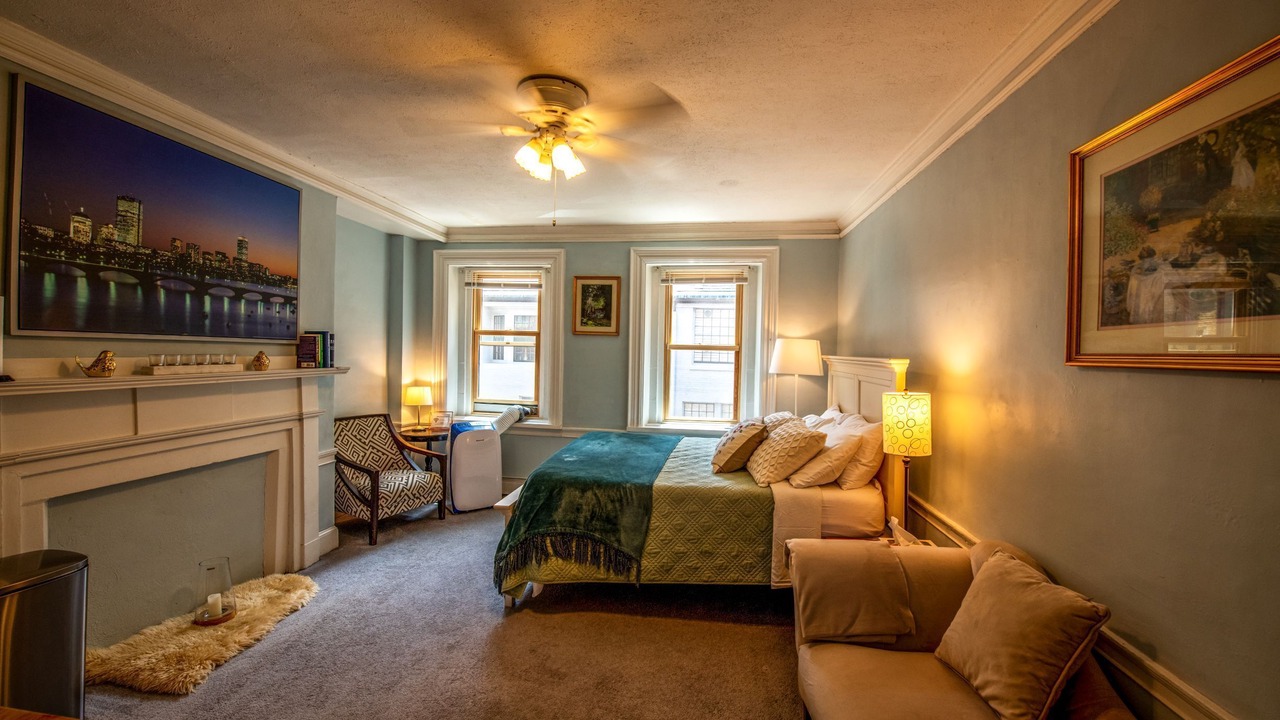 Photo of Bedroom in Boston