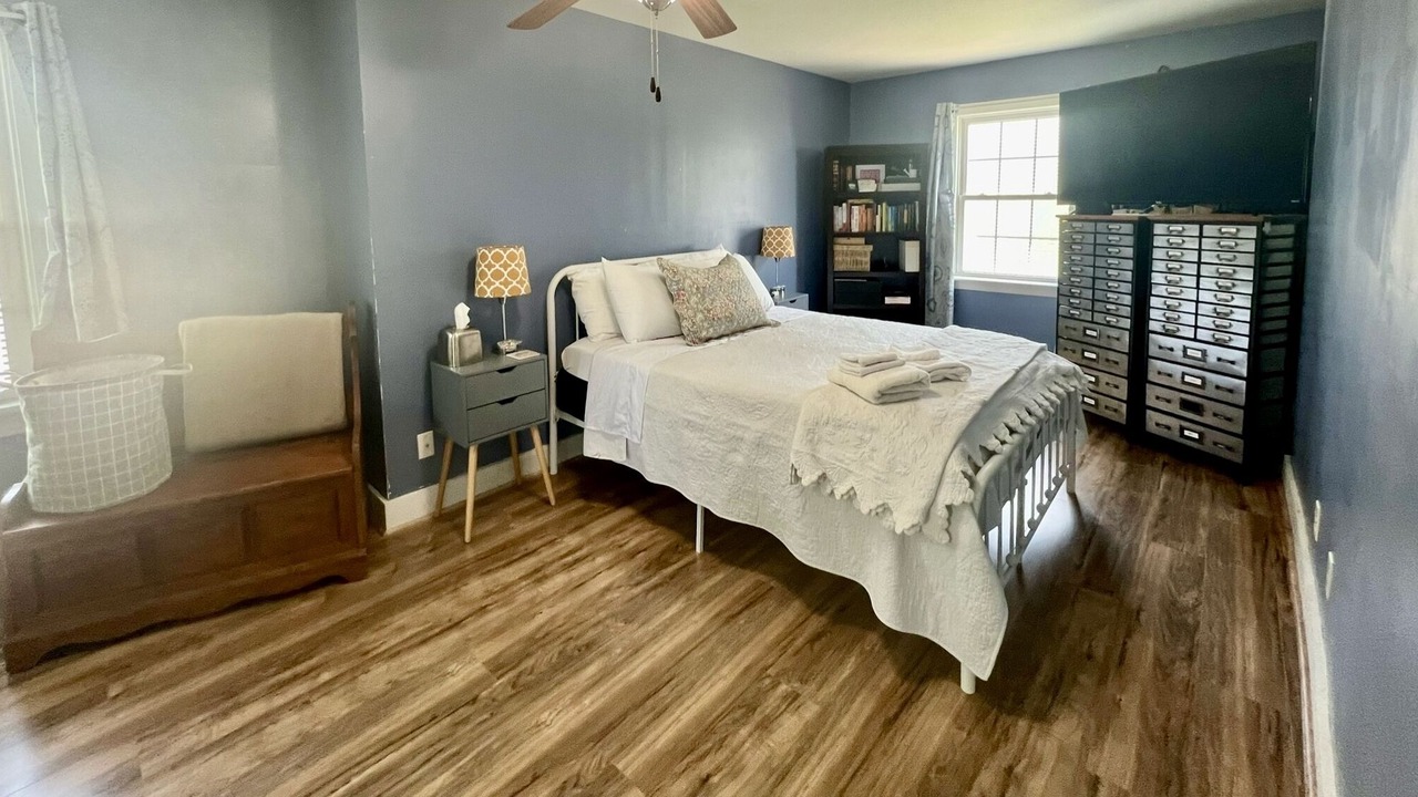 Photo of Bedroom in Audubon Park