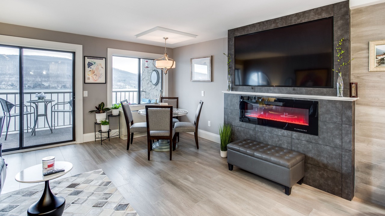 Photo of Livingroom in Canandaigua
