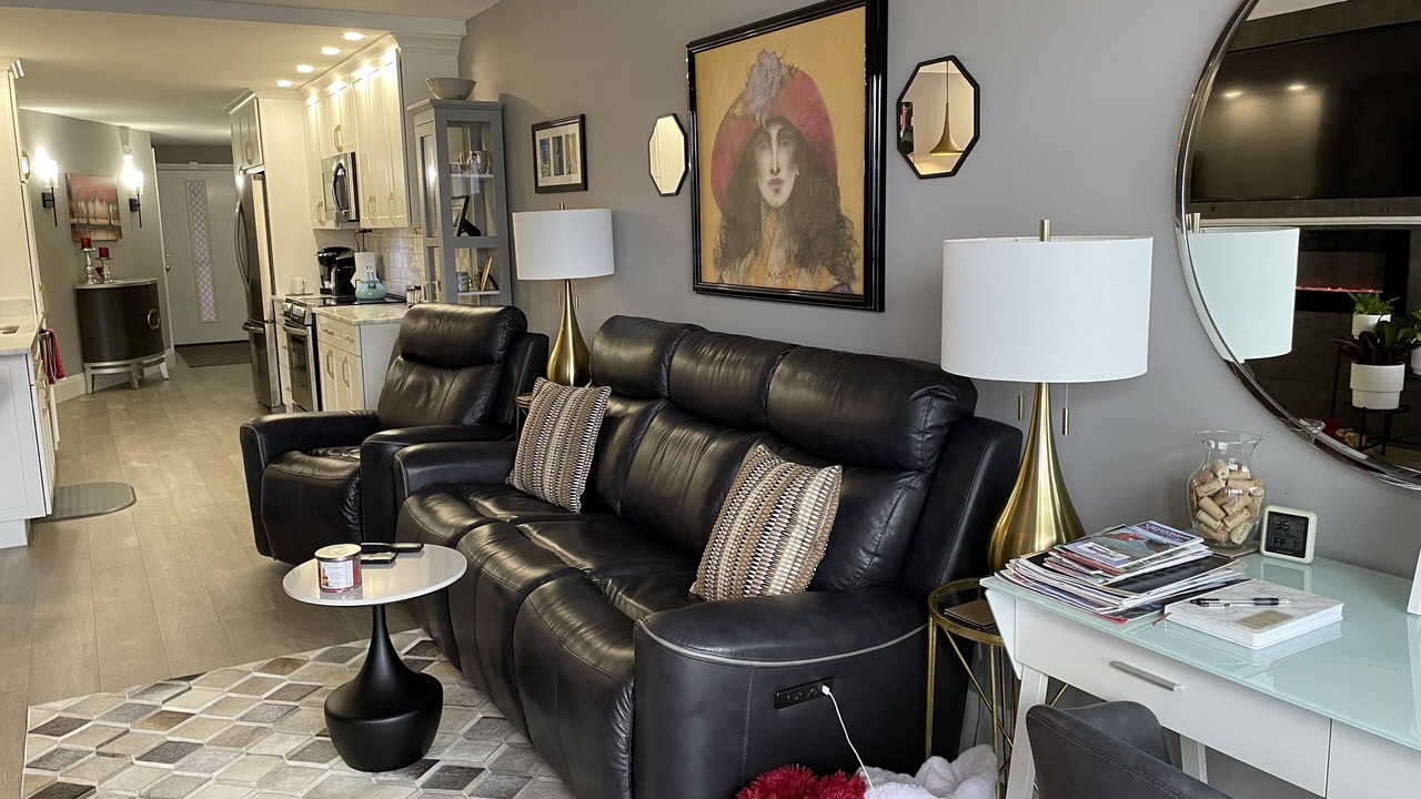 Photo of Livingroom in Canandaigua