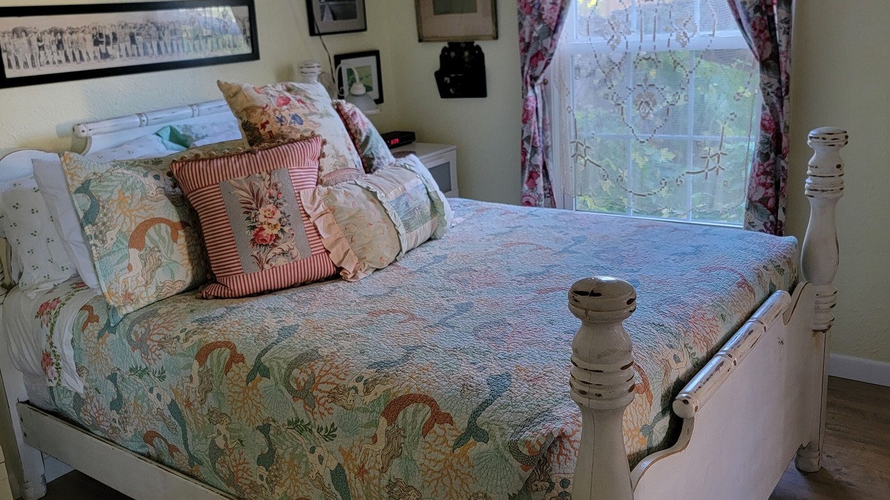 Photo of Bedroom in Rockport