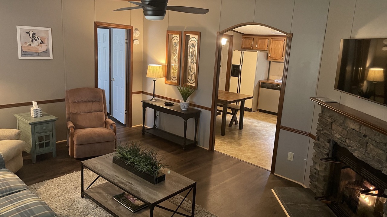 Photo of Livingroom in Ashe County