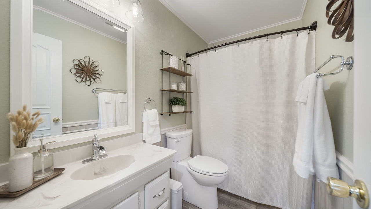 Photo of Bathroom in Muskogee