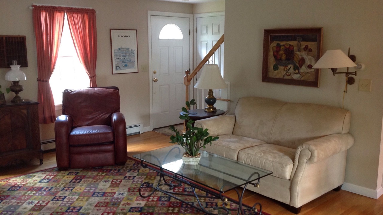 Photo of Livingroom in Teaticket