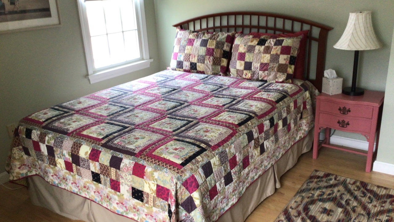 Photo of Bedroom in Teaticket