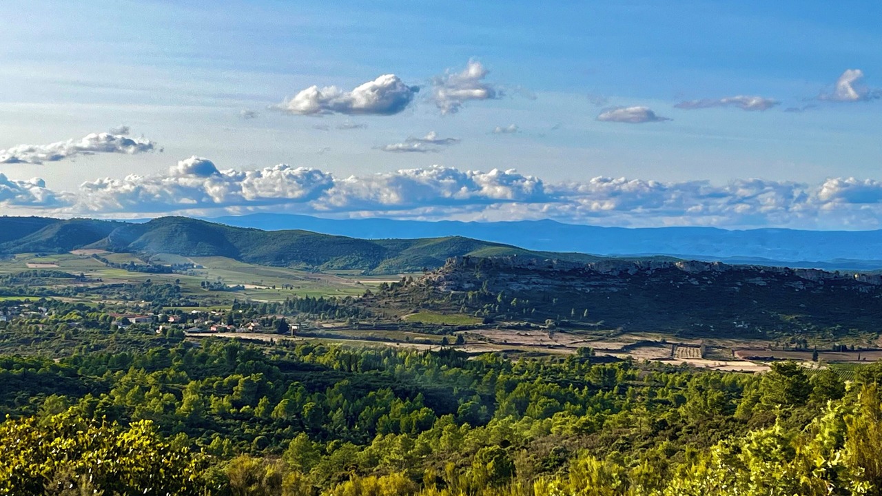 Photo of Others in Montseret