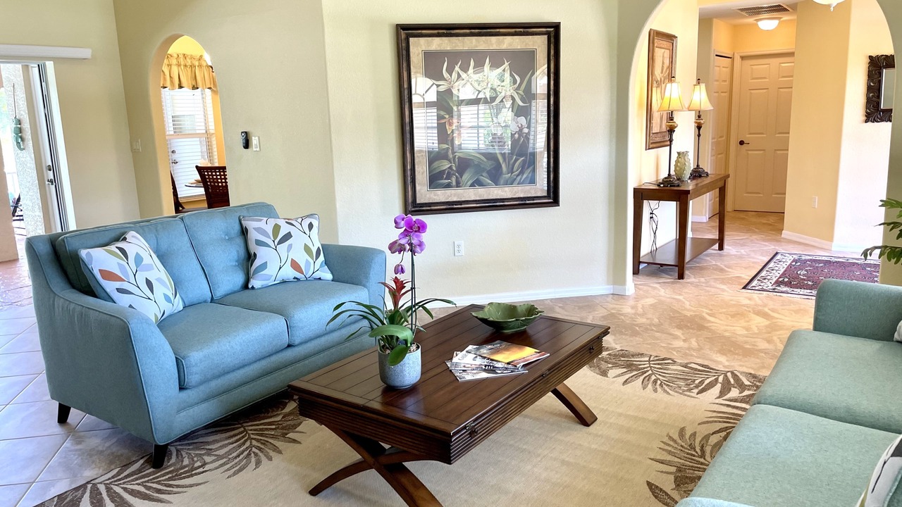 Photo of Livingroom in White Marsh