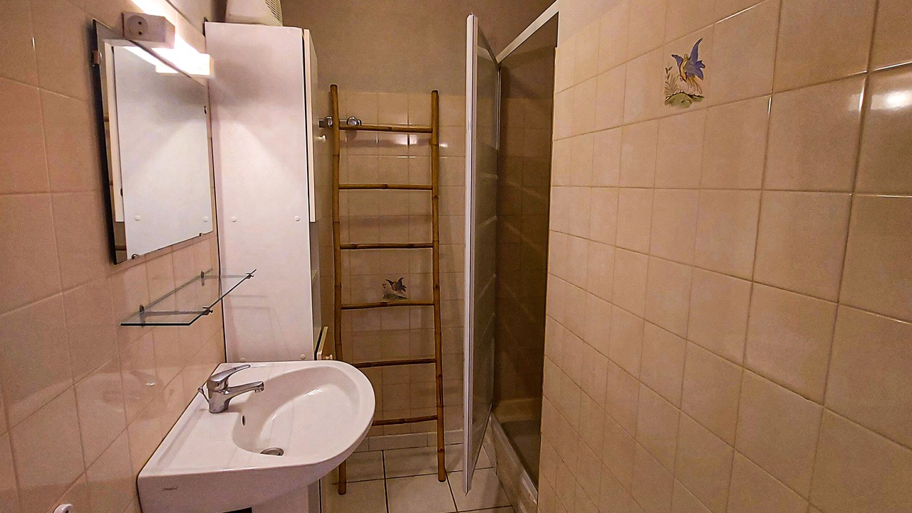 Photo of Bathroom in Elne