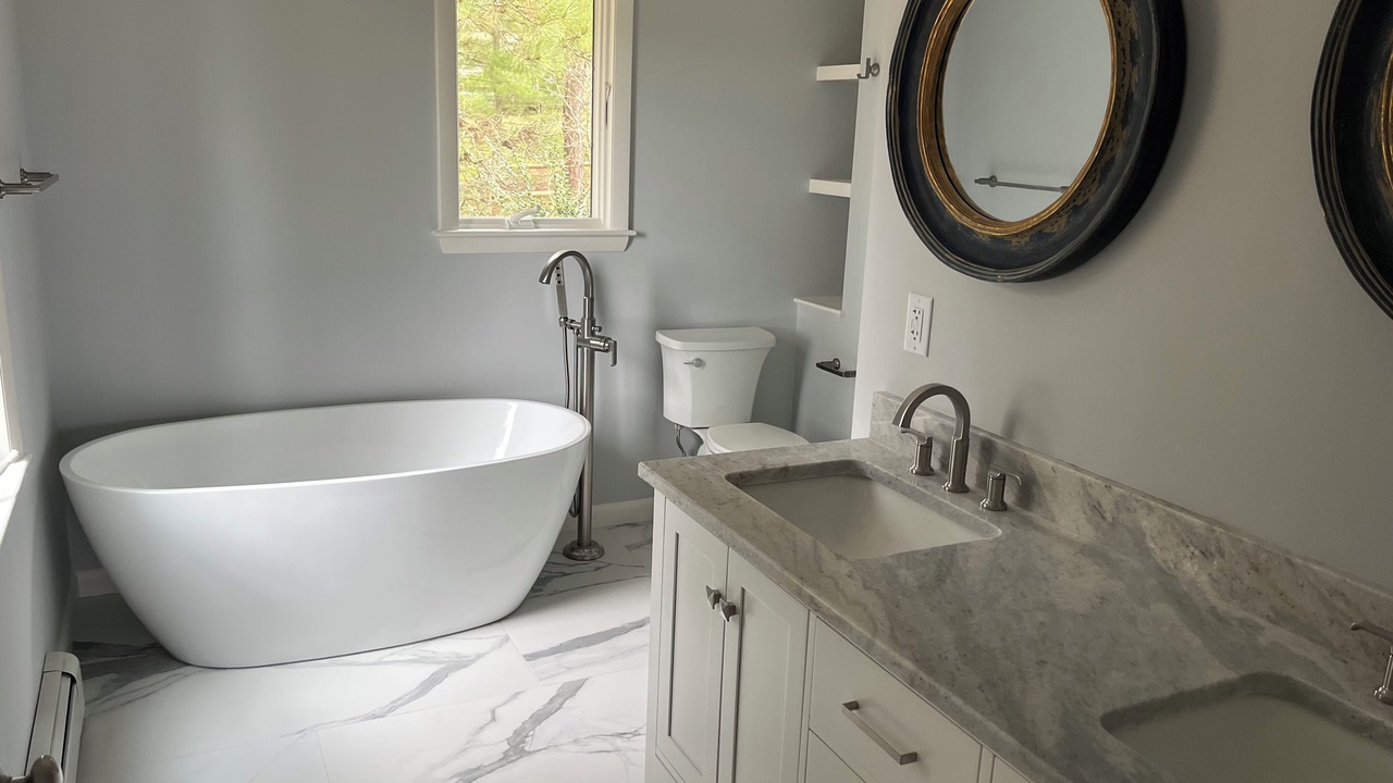 Photo of Bathroom in North Eastham