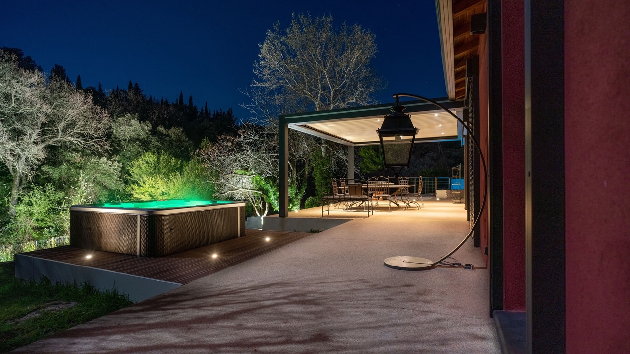 Photo of Patio Balcony in Tavel