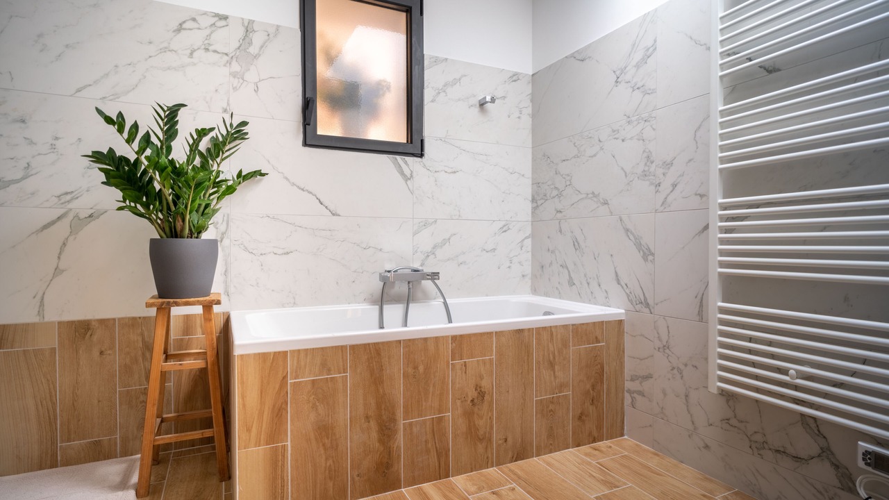 Photo of Bathroom in Tavel