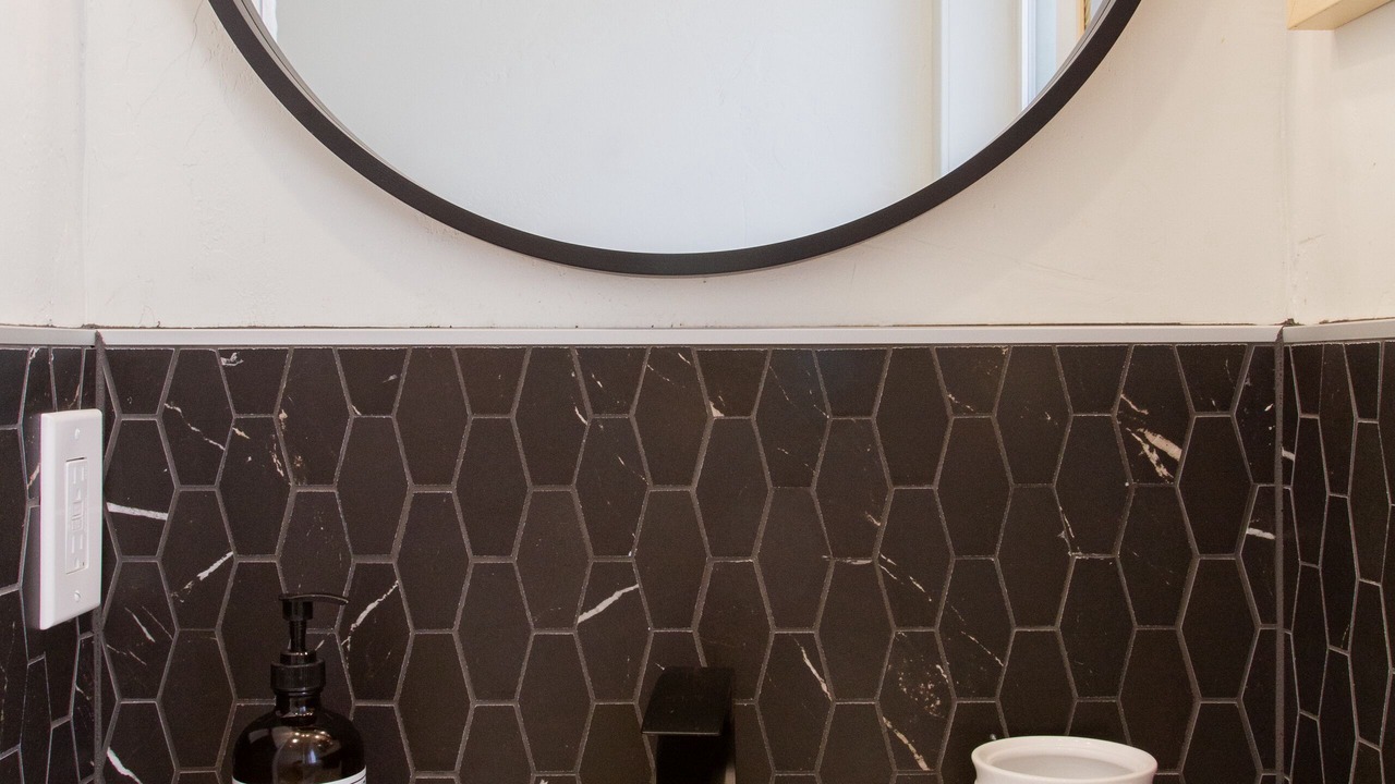 Photo of Bathroom in Lower Avenues