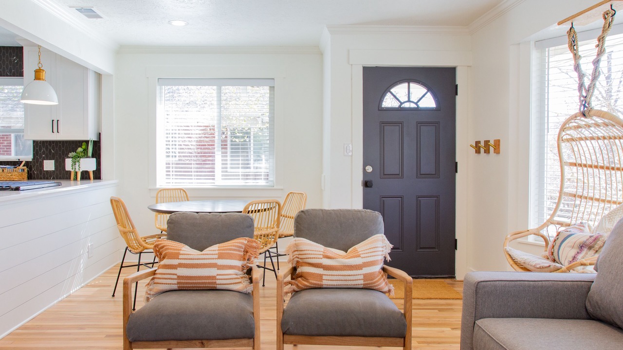 Photo of Livingroom in Lower Avenues