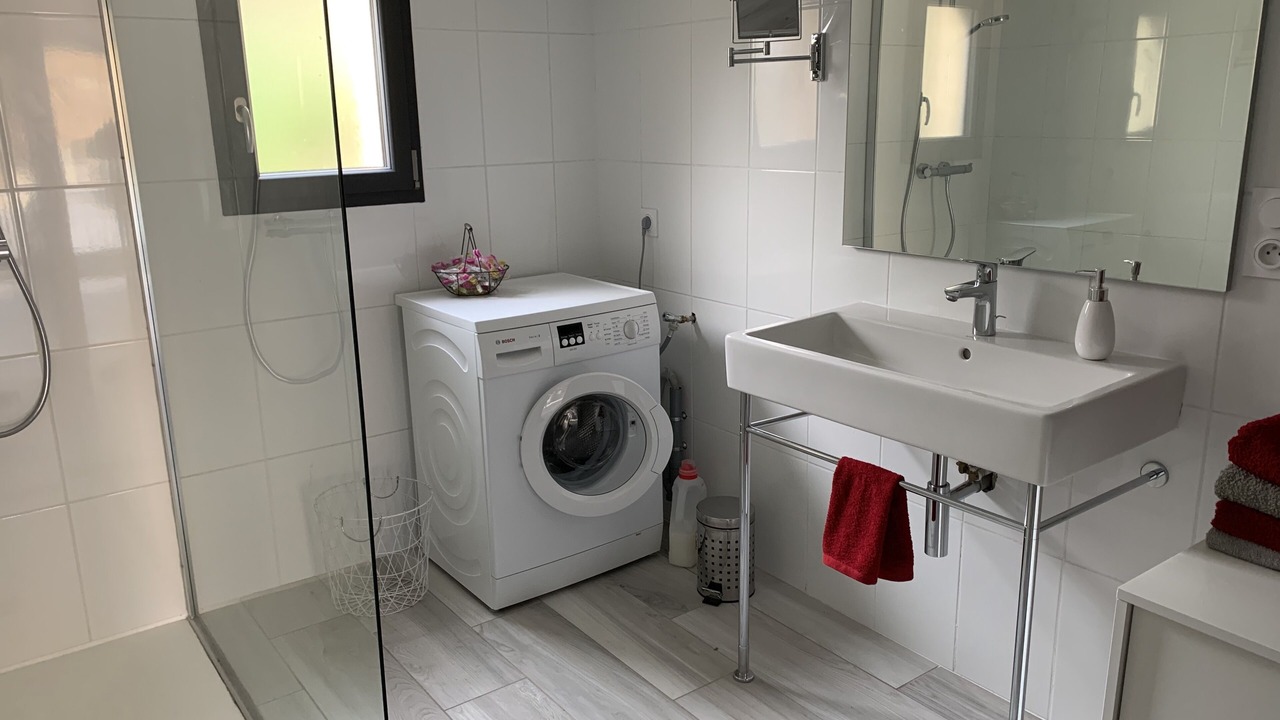 Photo of Bathroom in Coupiac