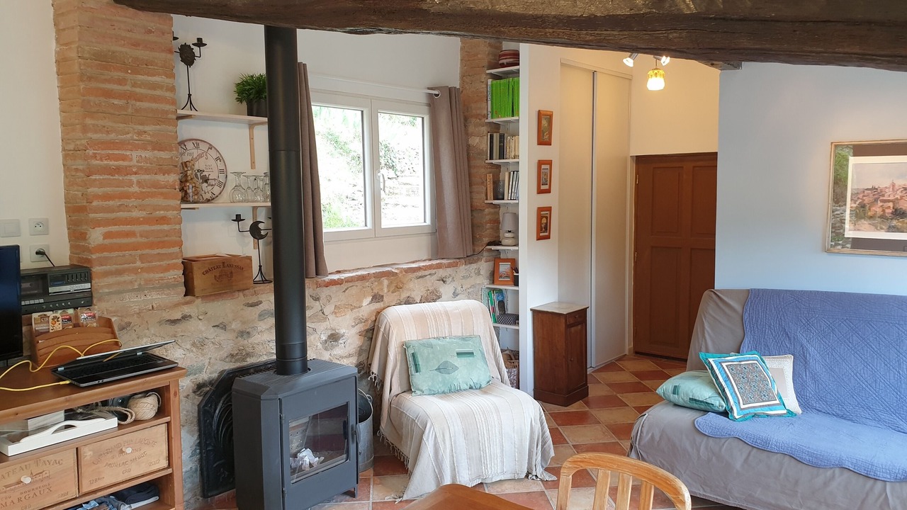 Photo of Livingroom in Reynes