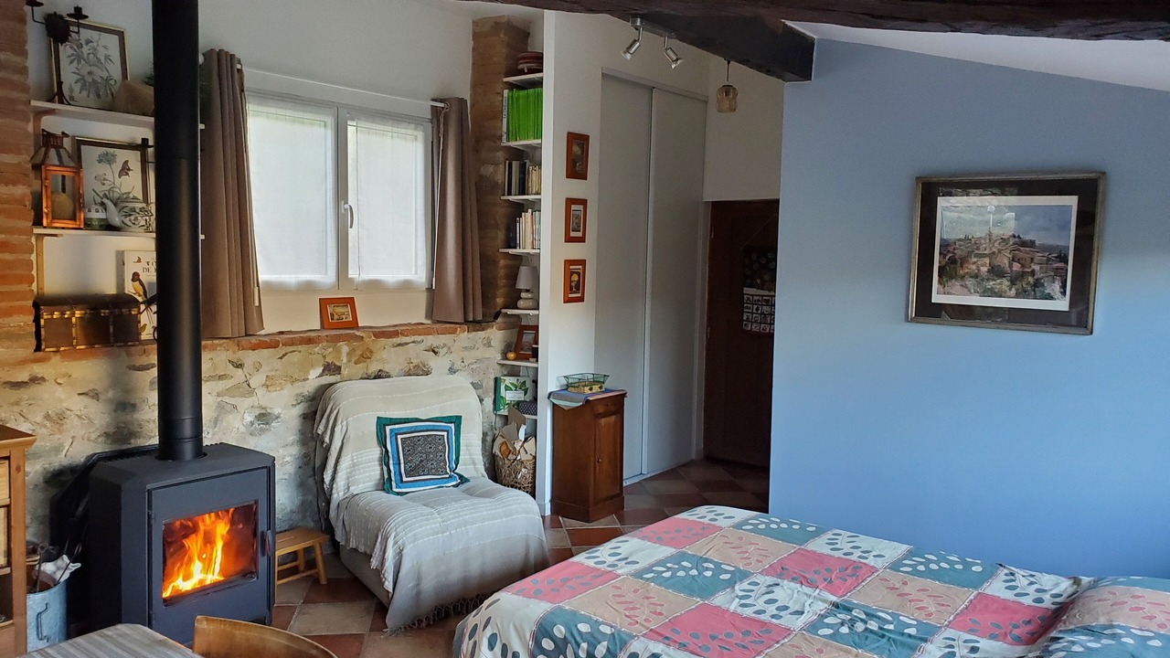 Photo of Bedroom in Reynes