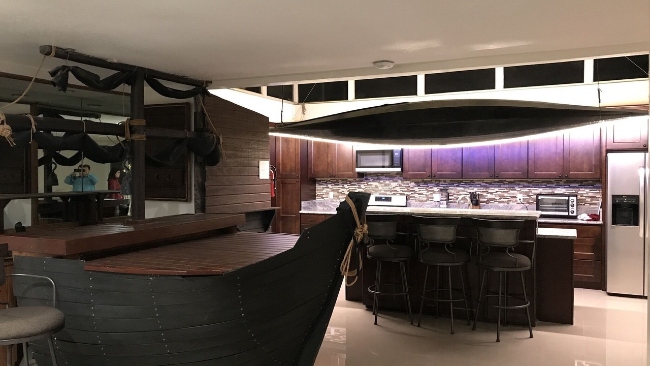 Photo of Kitchen in Huntington Harbour