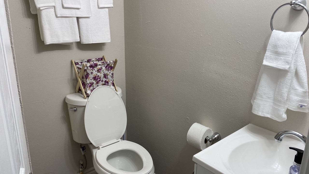 Photo of Bathroom in Votaw