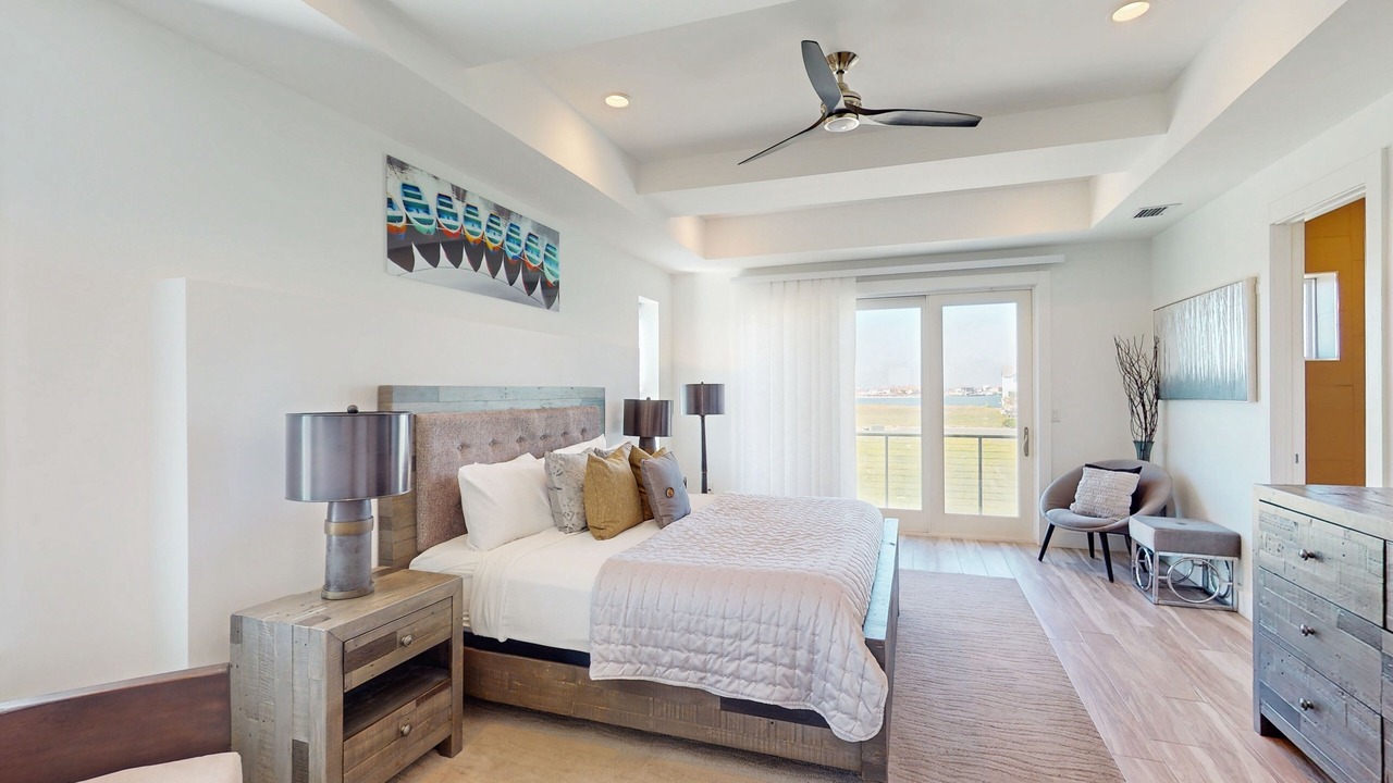 Photo of Bedroom in Corpus Christi