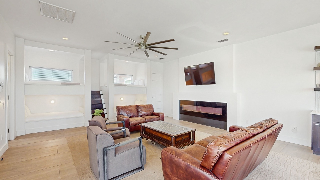Photo of Livingroom in Corpus Christi