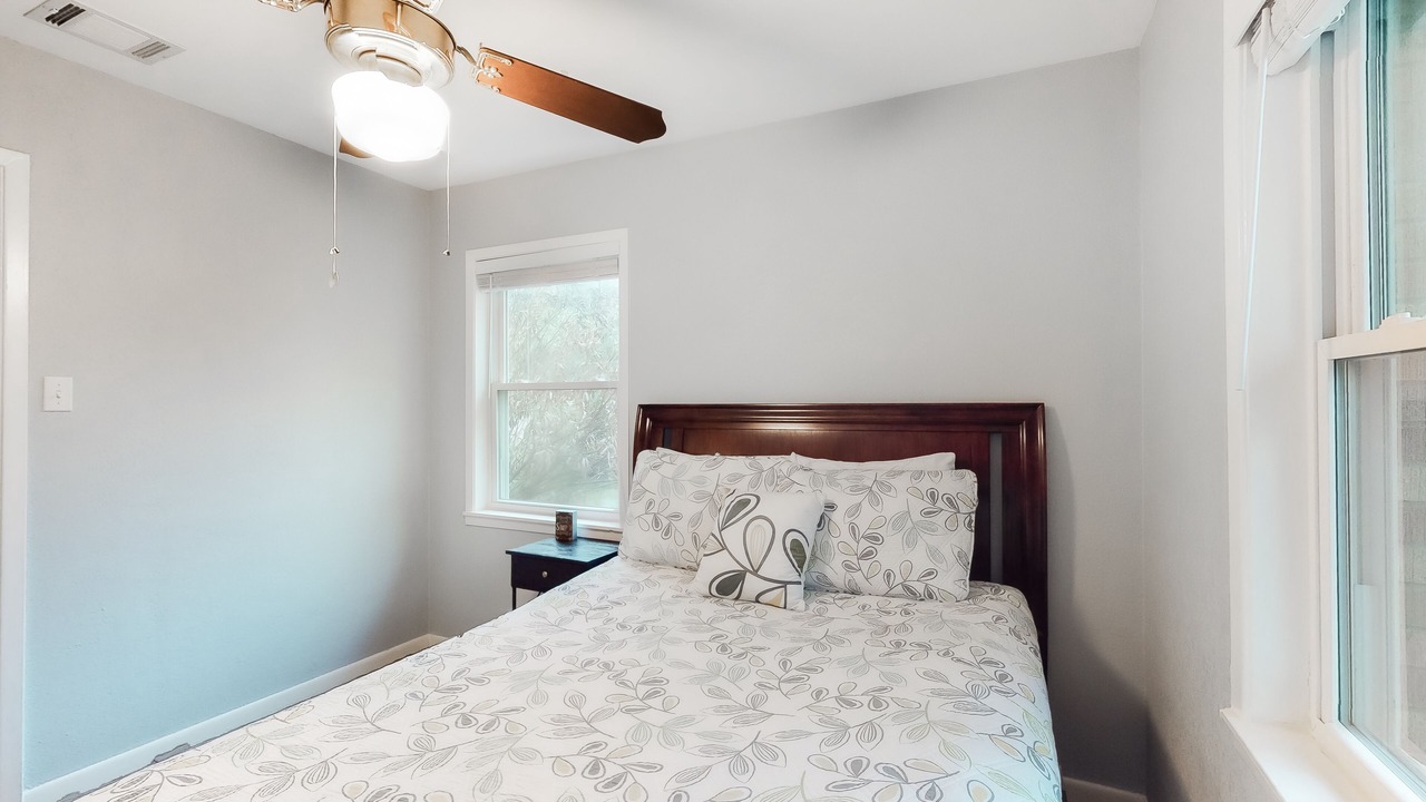Photo of Bedroom in Kingsland