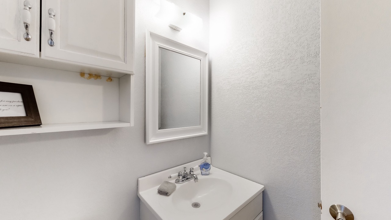 Photo of Bathroom in Kingsland