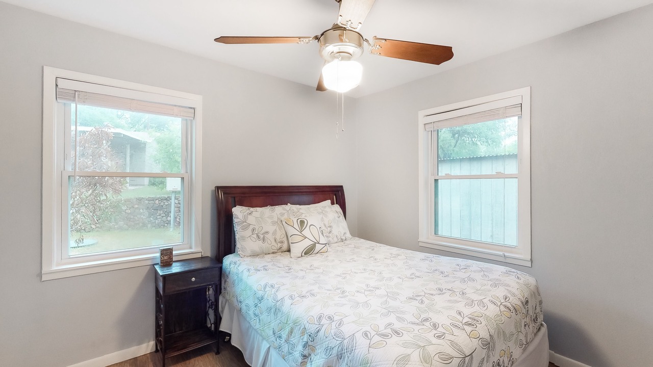 Photo of Bedroom in Kingsland